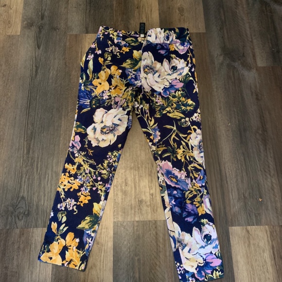 So Slimming Petite Brigitte Primavera‎  Floral slim  Ankle pants. Worn twice - Picture 6 of 8